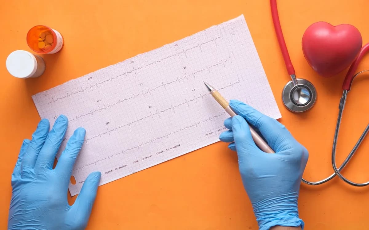 Tieni sotto controllo il cuore: ECG e Holter in farmacia